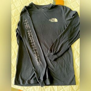 NWT The North Face Men’s medium M long sleeve t-shirt navy